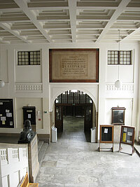 Anatomy Entrance Hall